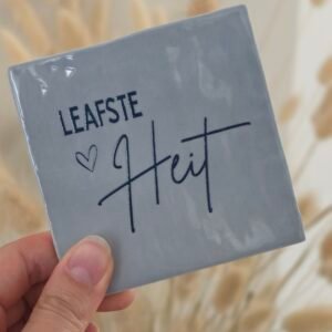 Tegeltje 'Leafste Heit'.